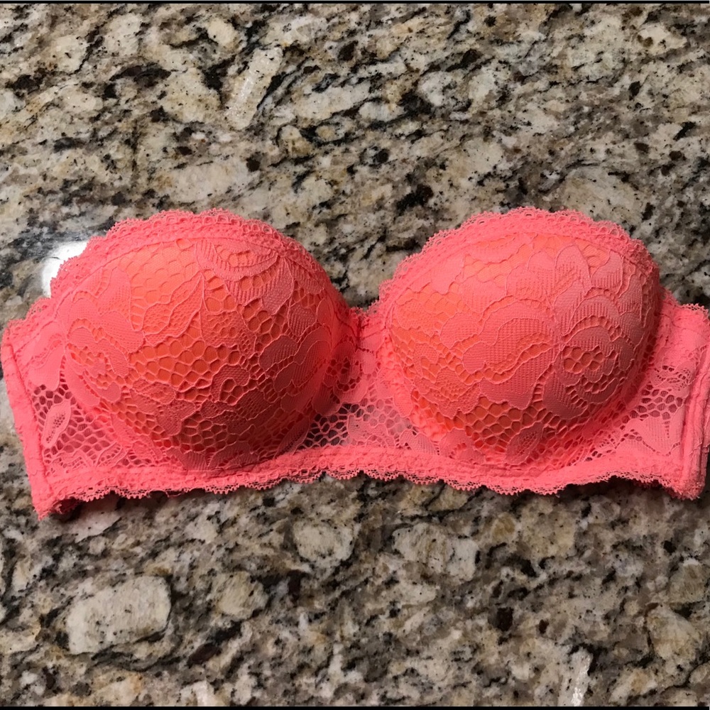 Xhilaration strapless push-up bra